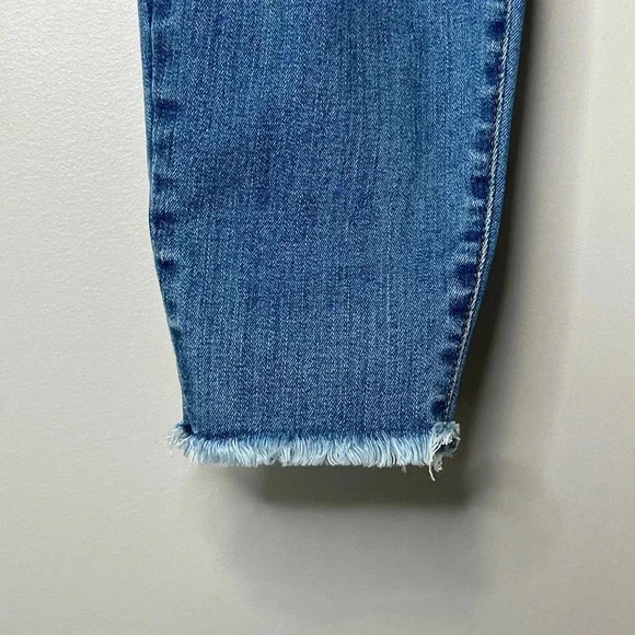 Kut from the Kloth Connie Ankle  Skinny - Picture 10 of 16